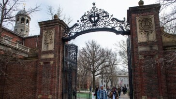 harvard-president-takes-pay-cut-so-school-can-continue-racism-against-whites,-hatred-of-jews