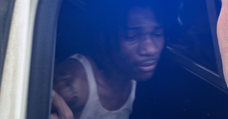 massive-new-orleans-jail-break-caught-on-camera,-multiple-employees-suspended