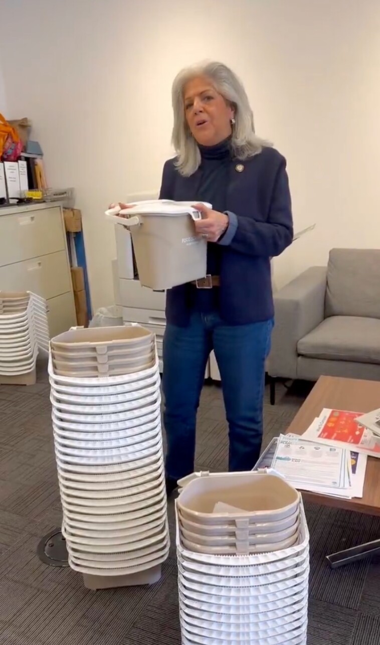 nyc-pol-trashes-city-for-pushing-‘disgusting’-compost-pails:-‘use-them-as-beer-coolers’