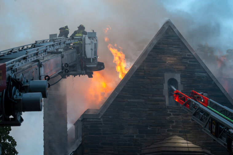 massive-inferno-engulfs-$8.5m-mansion-near-obama-residence-in-washington,-dc