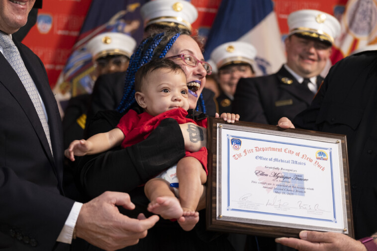 mom-tearfully-reunites-with-nyc-ems-workers-who-helped-save-her-and-baby:-‘miracles-happen’