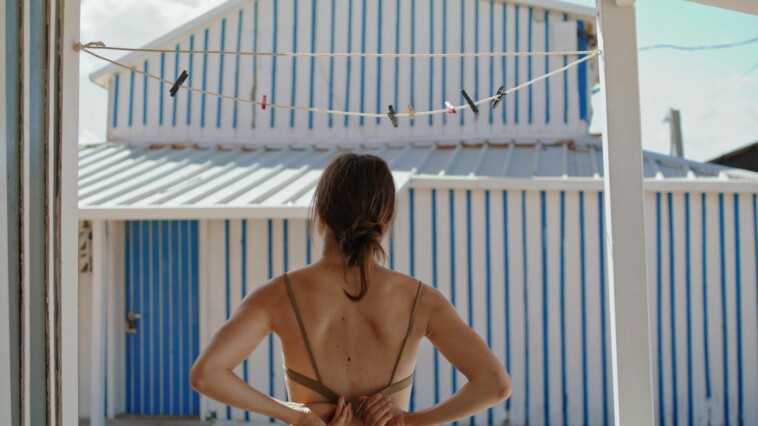 minnesota-supreme-court-rules-women-can-completely-bare-their-breasts-in-public