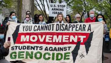 trump-administration-yanks-harvard’s-international-student-program-in-latest-escalation