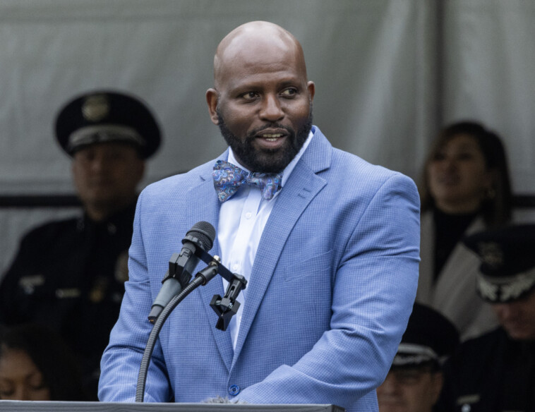 ex-los-angeles-deputy-mayor-for-public-safety-will-admit-he-faked-bomb-threat