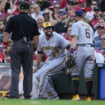 darin-ruf-suing-reds-for-suffering-career-ending-injury-on-tarp