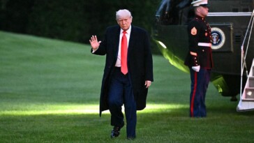 trump-fires-off-flurry-of-trade-war-barbs,-threatens-apple