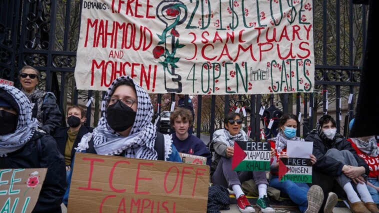 david-marcus:-time-to-ban-pro-palestine-(hamas)-groups-on-campus,-just-like-kkk
