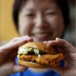 chicken-burgers-dethrone-beef-as-america’s-favorite,-doordash-data-reveals