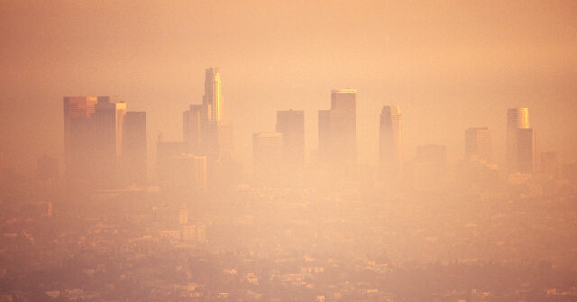 windstorms:-agency-warns-southern-californians-to-shelter-from-dusty-air-pollution
