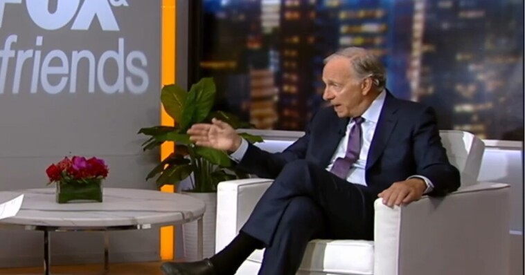 why-did-billionaire-hedge-fund-titan-ray-dalio-buy-$319-million-in-gold-this-year?