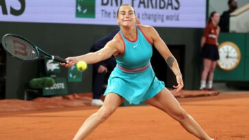 no.-1-sabalenka-starts-french-open-with-easy-win