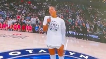 watch:-wnba-team-holds-moment-of-silence-for-george-floyd