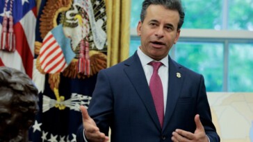 ‘maha’-report-on-chronic-disease-will-cause-major-shift-in-healthcare,-fda-chief-predicts
