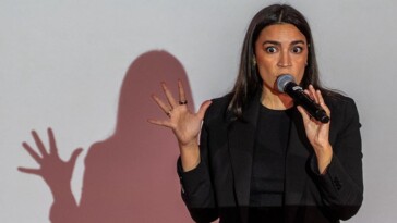 ‘match-lighter-condemns-blaze’:-aoc-shredded-for-past-comments-after-antisemitic-terror-attack