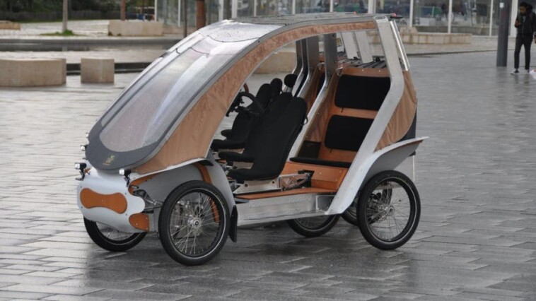 a-new-kind-of-ride-that-blends-the-best-of-bikes-and-cars