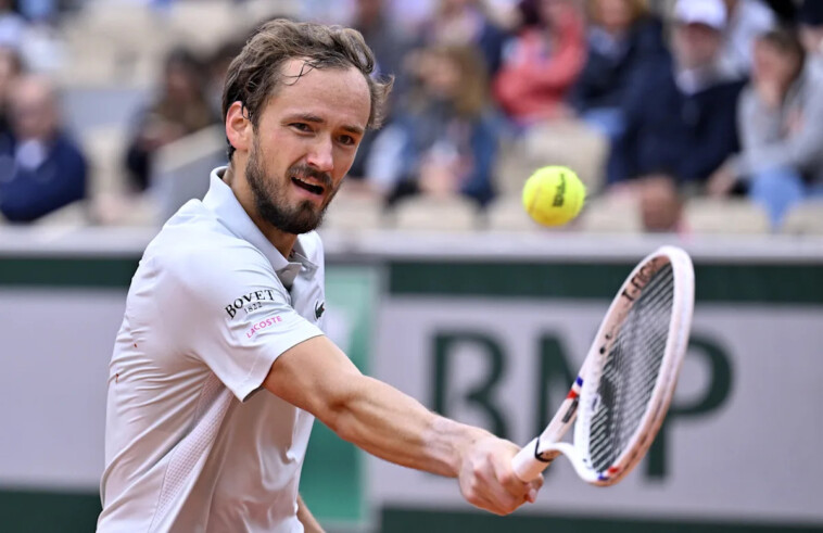 french-open-2025:-daniil-medvedev-knocked-out-in-first-round-after-cameron-norrie-upset