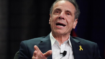 zohran-mamdani-makes-massive-gains-in-nyc-mayoral-race-—-but-still-can’t-topple-cuomo’s-lead:-poll