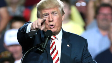 just-in:-trump-admin-pauses-all-student-visa-interviews,-will-expand-social-media-vetting