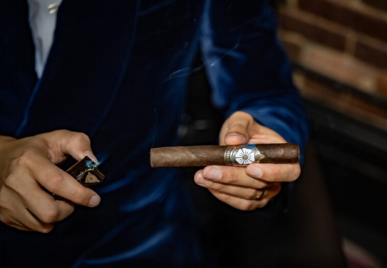 mayflower-celebrates-another-successful-launch-as-‘dream’-cigar-flies-off-the-shelves