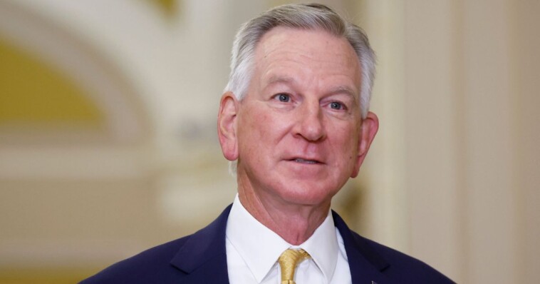 pro-trump-senator-to-leave-his-seat-open-as-he-pursues-a-new-political-challenge