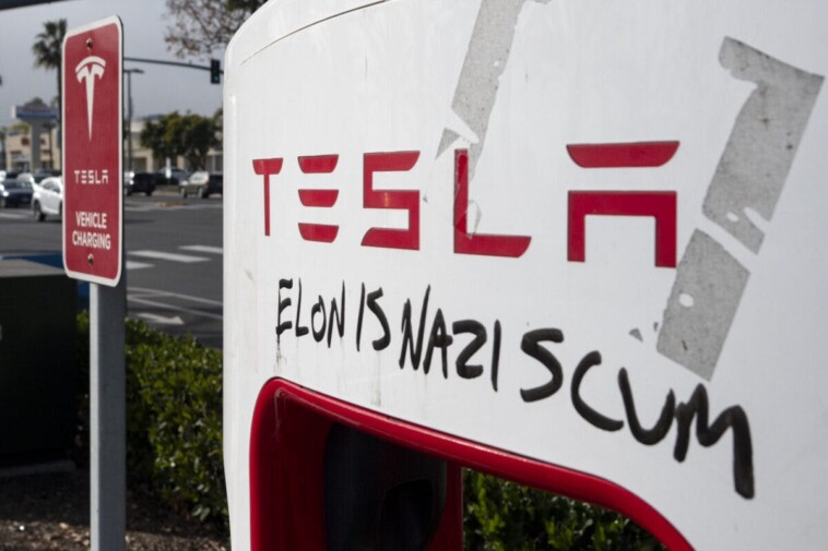 former-cnn-analyst-stunned-after-anti-musk-vandals-deface-his-tesla