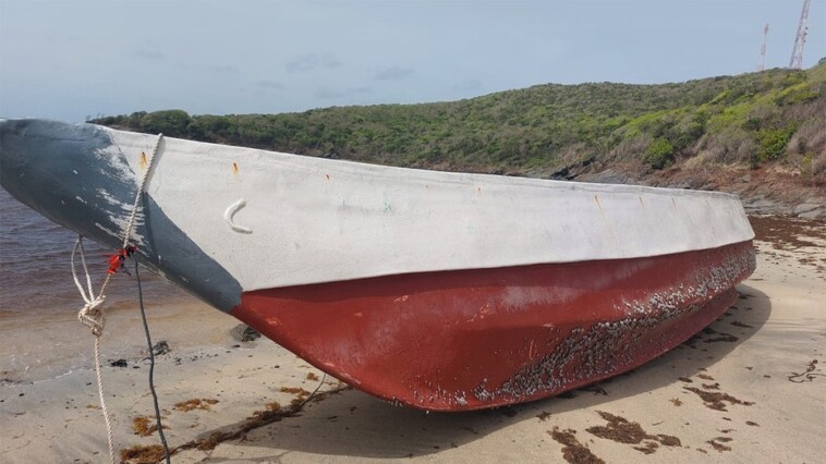 police-investigate-vessel-with-11-decomposed-bodies-washed-ashore-in-caribbean