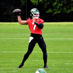 justin-fields-already-sensing-his-breakout-with-jets’-offense:-‘sky’s-the-limit’