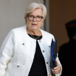 sacre-bleu:-france-will-soon-ban-smoking-in-most-public-spaces,-heath-official-says