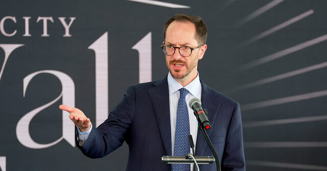 report:-progressive-nashville-mayor-investigated-for-obstructing-ice-agents
