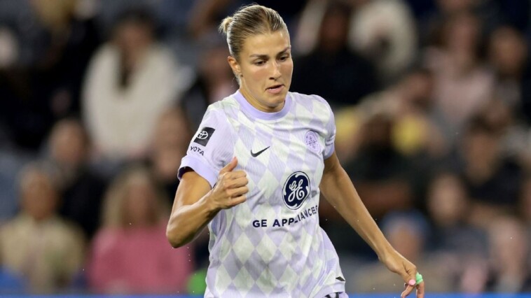 louisville’s-fischer-gets-3-match-ban-for-hair-pull