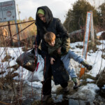 after-dramatic-post-election-drop,-northern-us-border-crossings-level-off