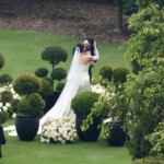 josh-allen-and-hailee-steinfeld-get-married-in-stunning-california-wedding