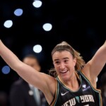 liberty-match-own-wnba-record,-hit-19-3s-in-rout