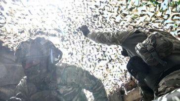 russian-strike-on-ukraine-training-unit-leaves-at-least-12-dead,-60-injured
