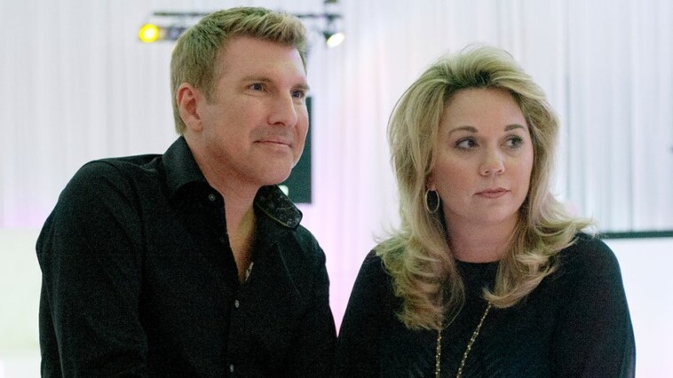 chase-chrisley-celebrates-julie-and-todd-chrisley’s-prison-release-as-his-‘best’-birthday-gift