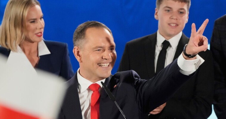 trump-backed,-ex-boxer-wins-presidency-in-poland-–-painful-black-eye-to-globalists,-eu