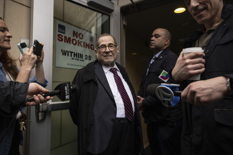 dem-rep.-nadler-demands-probe-after-dhs-briefly-detains-aide:-‘very-threatening-to-liberty’