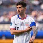 pochettino:-pulisic-should-be-the-messi-of-the-us.