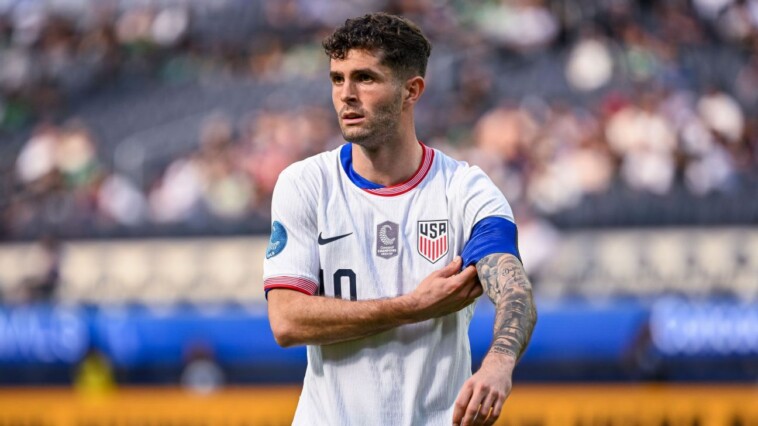 pochettino:-pulisic-should-be-the-messi-of-the-us.