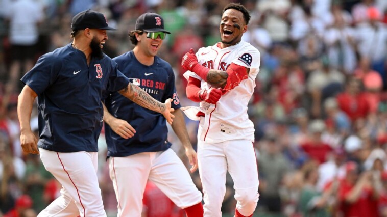 red-sox-win-on-shortest-walk-off-hr-since-2015
