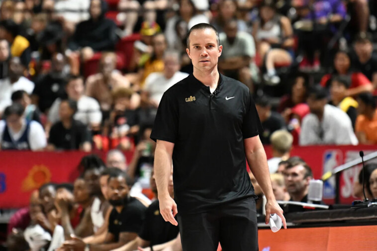phoenix-suns-hire-jordan-ott-as-head-coach:-reports