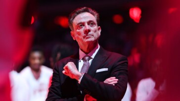 pitino-‘absolutely-not’-interested-in-knicks-job