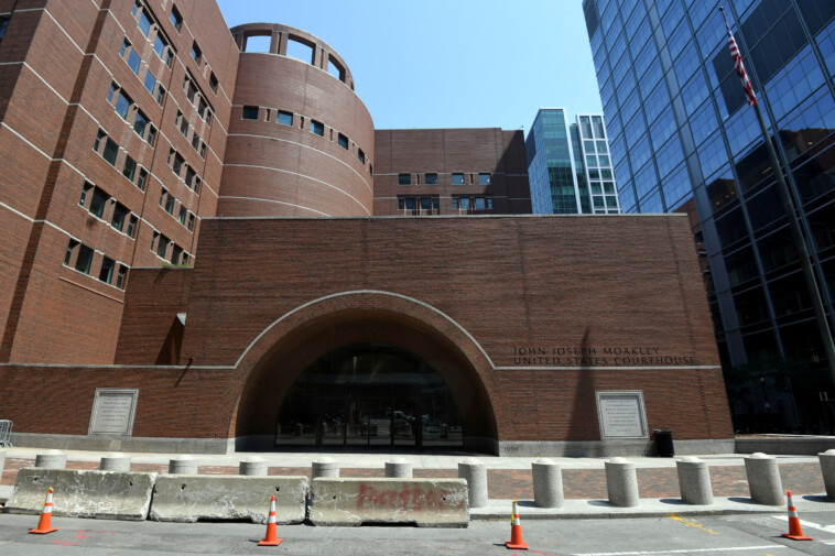 guatemalan-deportee-flown-back-to-us-after-judge-orders-trump-admin-to-facilitate-return