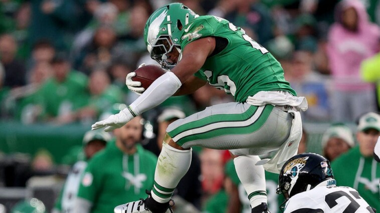 eagles’-saquon-barkley-hints-nfl-retirement-will-be-sudden-and-come-‘out-of-nowhere’