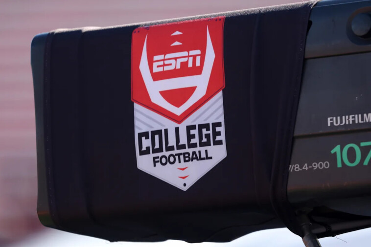 espn-releases-bowl-schedule-for-33-games-at-the-end-of-the-2025-college-football-season
