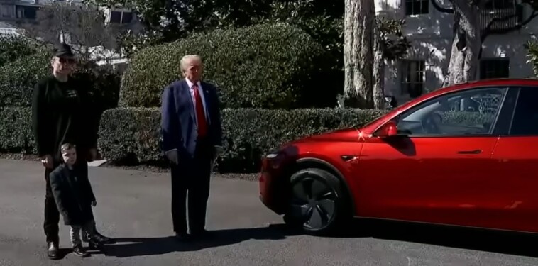 trump-wants-to-give-away-or-sell-his-tesla-he-bought-from-elon-musk