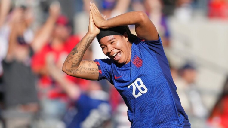 source:-uswnt’s-fishel-in-talks-with-nwsl-clubs
