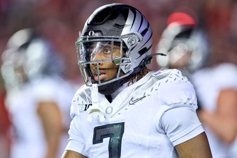 oregon-wr-evan-stewart-could-miss-2025-season-after-suffering-reported-knee-injury