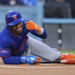 francisco-lindor-out-of-mets’-lineup-again-with-broken-toe