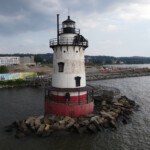 3-teens-arrested-for-trashing,-burning-historic-sleepy-hollow-lighthouse-in-‘heartbreaking’-fire